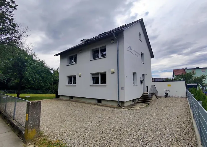 Bailey Лаупхайм